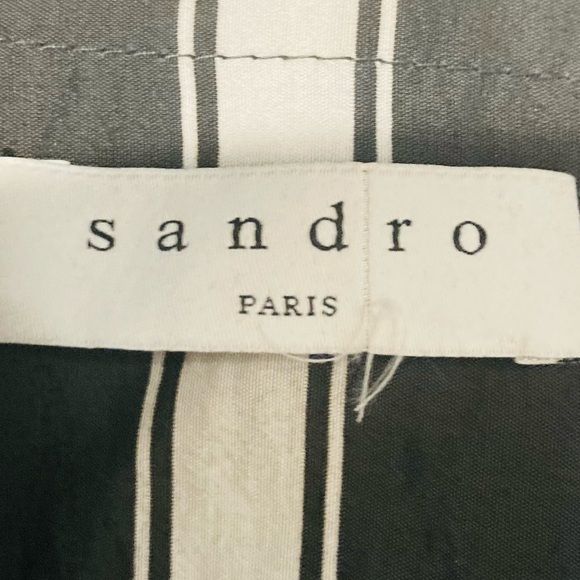Sandro Paris black and white button front shirt dress with gold button detail. 6 - Picture 7 of 7